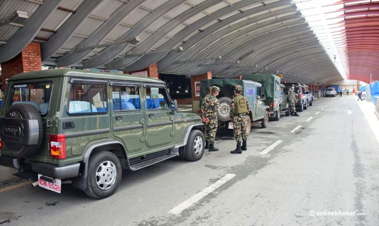अफगानिस्तानबाट कुबेत हुँदै ११८ नेपाली काठमाडौं आइपुगे