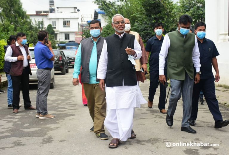 लोकतान्त्रिक समाजवादी पार्टी दर्ताका लागि सनाखत गर्ने १४ सांसद को-को हुन् ?