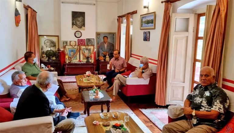 प्रकाशमान निवासमा कांग्रेस नेताहरुको बैठक