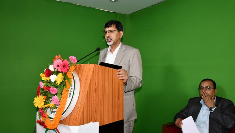 सहकारीले उत्पादशील क्षेत्रमा लगानी बढाएर ब्याज घटाउनुपर्छ : अर्थमन्त्री