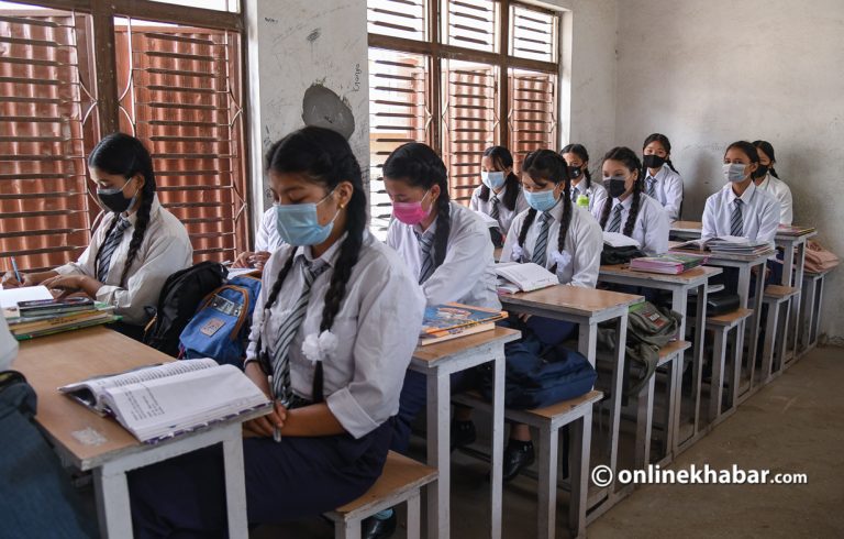 माघ मसान्तसम्म भौतिक उपस्थितिमा पढाइ सञ्चालन नगर्न सिफारिस