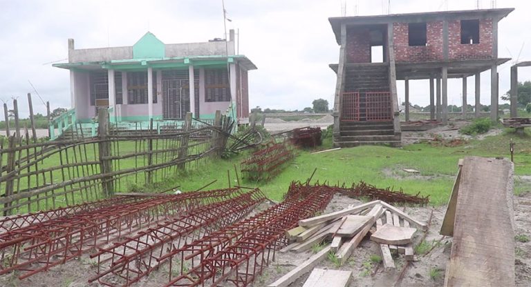 सुस्त र विकृत विकास शैली प्रदेश र स्थानीय तहसम्मै