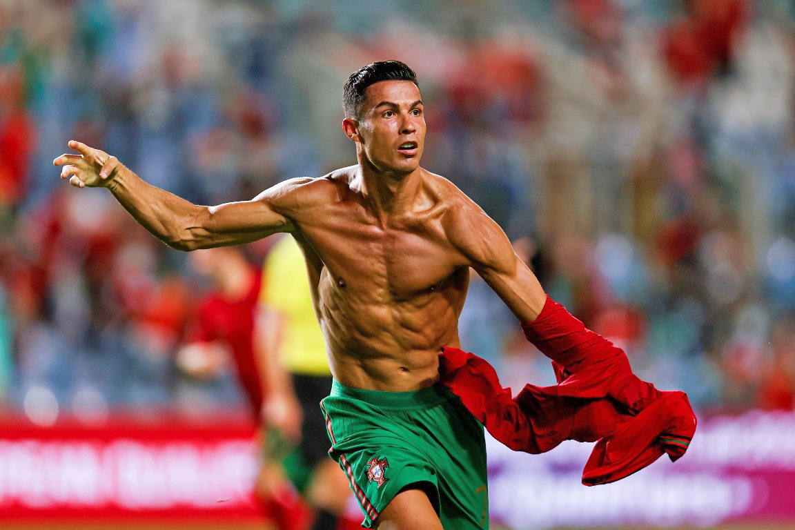 रोनाल्डो बने अन्तर्राष्ट्रिय फुटबलमा सर्वाधिक गोल गर्ने खेलाडी, तोडे देइको कीर्तिमान