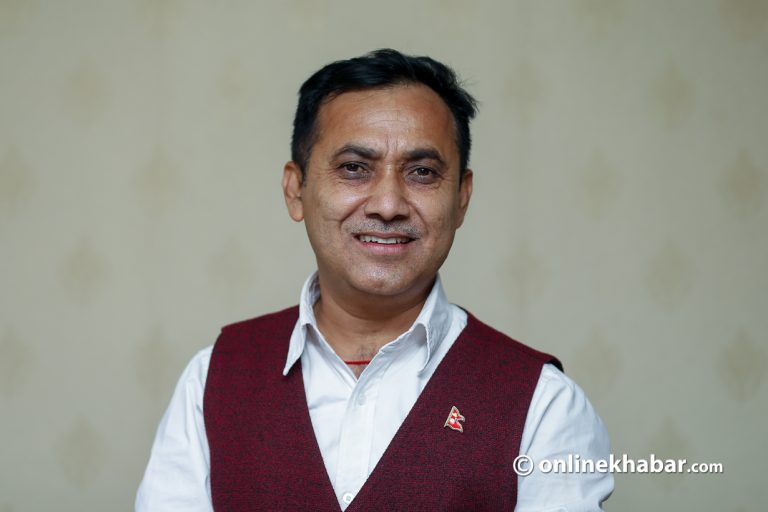 मोटरसाइकलमा मधेश, पैदल कर्णाली, अनि साहसिक हिमाल आरोहण