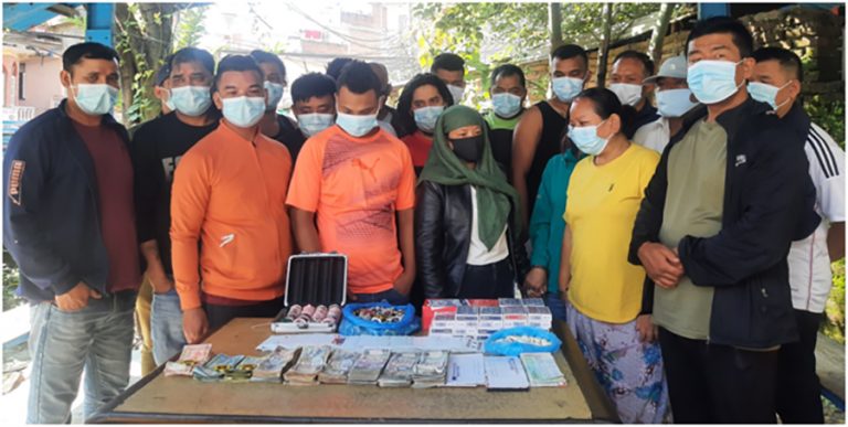 जोरपाटीबाट करिब ५ लाख नगदसहित २० जना जुवाडे पक्राउ