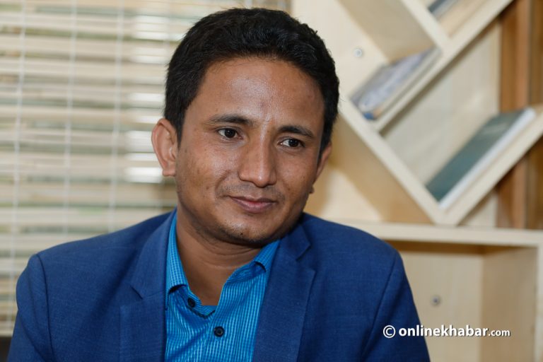 ‘जिन्दगी किराना पसलजस्तो छरिएको छ’