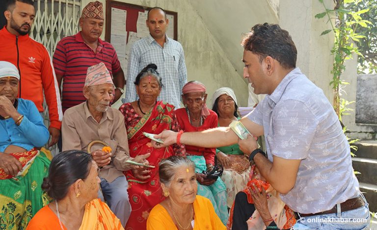 वडाध्यक्षको तलब-भत्ता वृद्धवृद्धा र अपाङ्गता भएका व्यक्तिलाई
