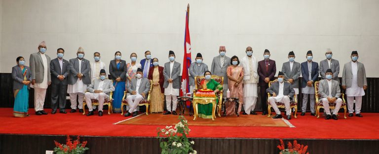 अदालतको भागबण्डाले खल्लो बनेको मन्त्रिपरिषद्
