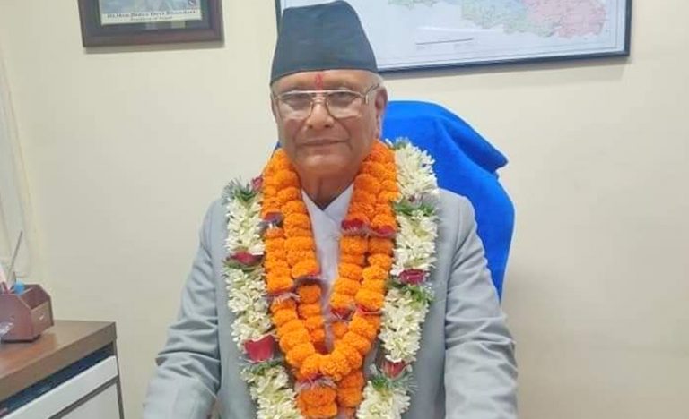गम्भीर चुनौतीका चाङमाथि कामचलाउ व्यक्ति !