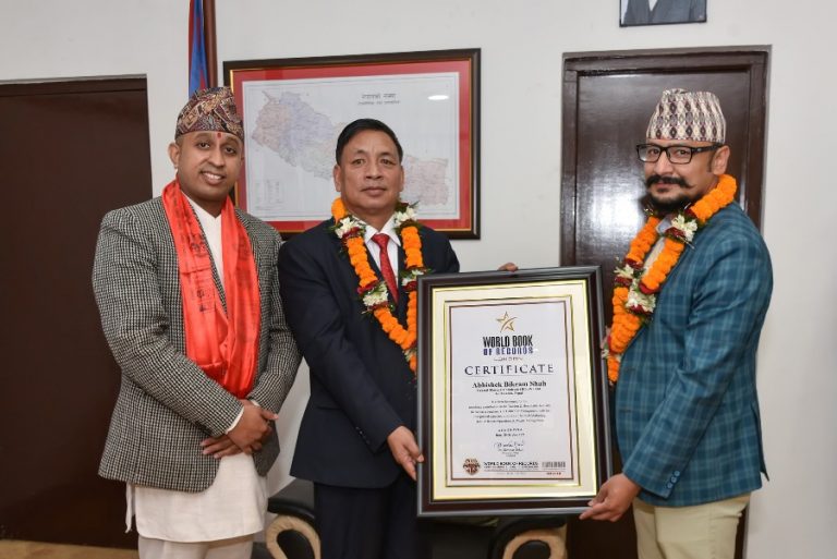 चन्द्रागिरिका महाप्रबन्धकलाई वर्ल्ड बुक अफ रेकर्डस् सम्मान