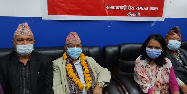 माधव नेपालले भने – पाँच दलीय गठबन्धन चुनावसम्म कायम राख्छौं
