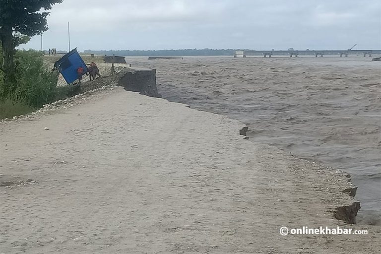 भीमदत्तका तीन बस्ती जोखिममा, २७ सयलाई सुरक्षित स्थानमा सारियो