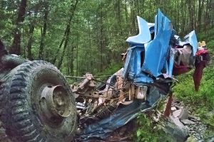 गुल्मीमा ट्रक पल्टिँदा चालकको मृत्यु