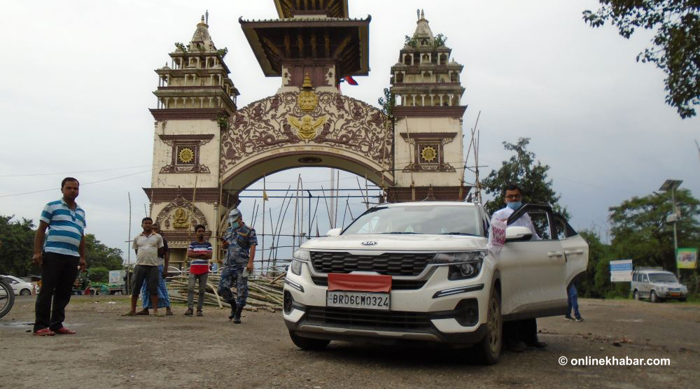 डेढ वर्षपछि यात्रुबाहक भारतीय गाडीलाई नेपाल प्रवेशको अनुमति