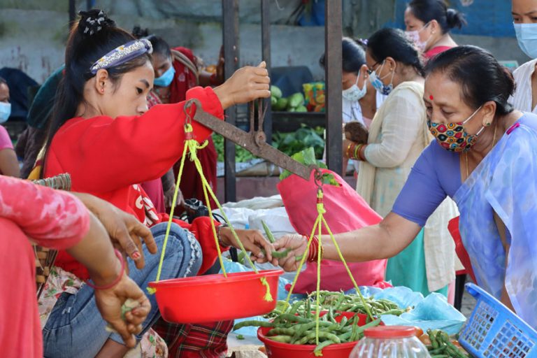 मूल्यवृद्धि ८ प्रतिशत, काठमाडौं र तराईमा दुई गुणाले बढ्यो महँगी