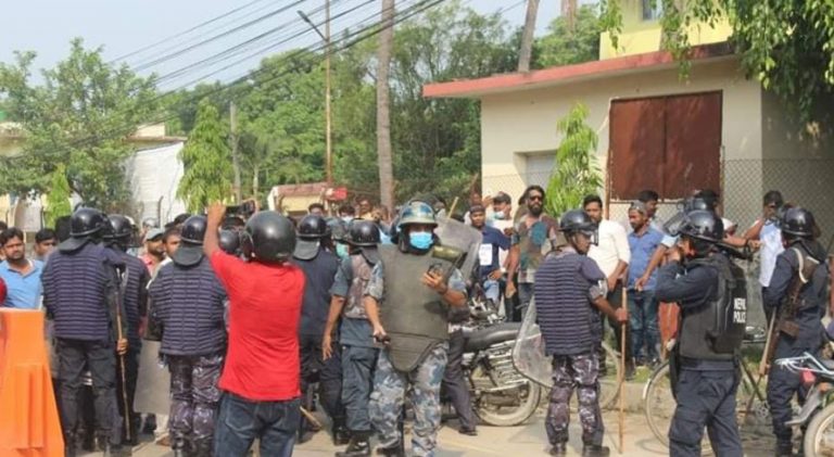 पक्राउ परेका कार्यकर्ता रिहाईको माग गर्दै जनमत पार्टीद्वारा आन्दोलन घोषणा