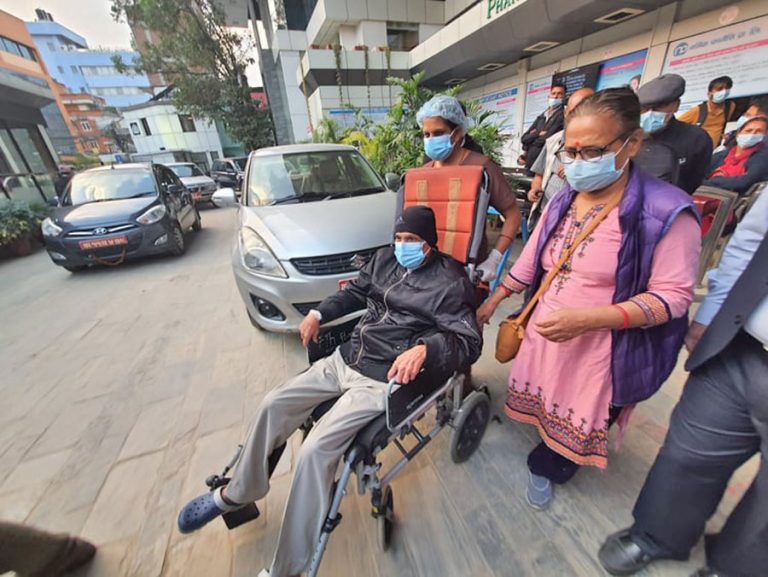 मोहन वैद्य किरण अस्पतालबा‍ट डिस्चार्ज