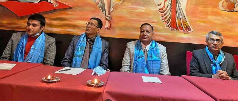 विदेशमा रहेका नेपाली स्वदेशमै फर्किने वातावरण बन्दैछ : शिक्षामन्त्री पौडेल