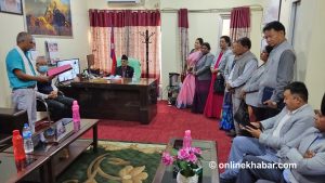 ४९ सांसदको हस्ताक्षरसहित मुख्यमन्त्रीमा राजेन्द्र राईको दाबी