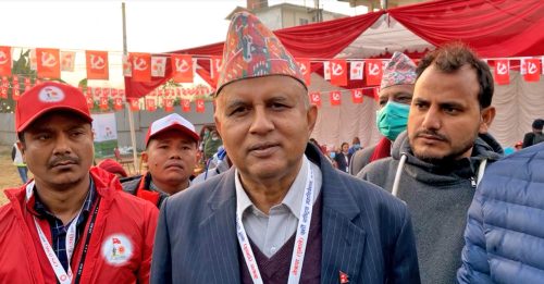 शंकर पोखरेल भन्छन्- भोट नदिनू भन्दै पर्चा बाँडिनु अनौठो होइन