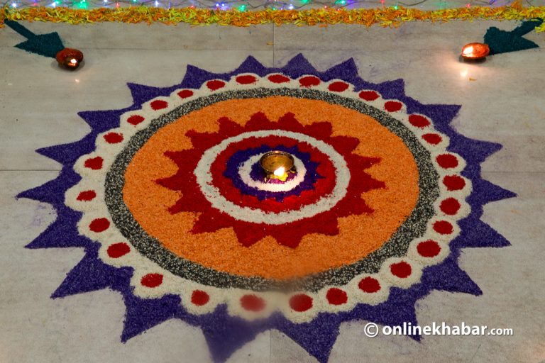 विधिपूर्वक लक्ष्मीपूजा कसरी गर्ने ? रंगोली किन बनाउने ?