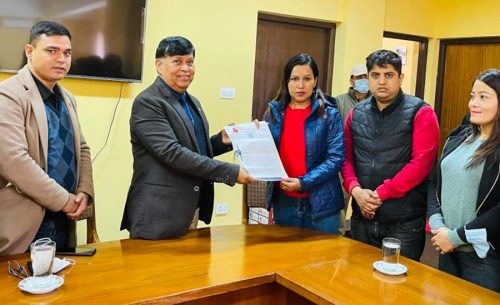 त्रिविलाई अनेरास्ववियूको ध्यानाकर्षणपत्र-आंशिक प्राध्यापकलाई विना प्रतिष्पर्धा स्थायी नगर