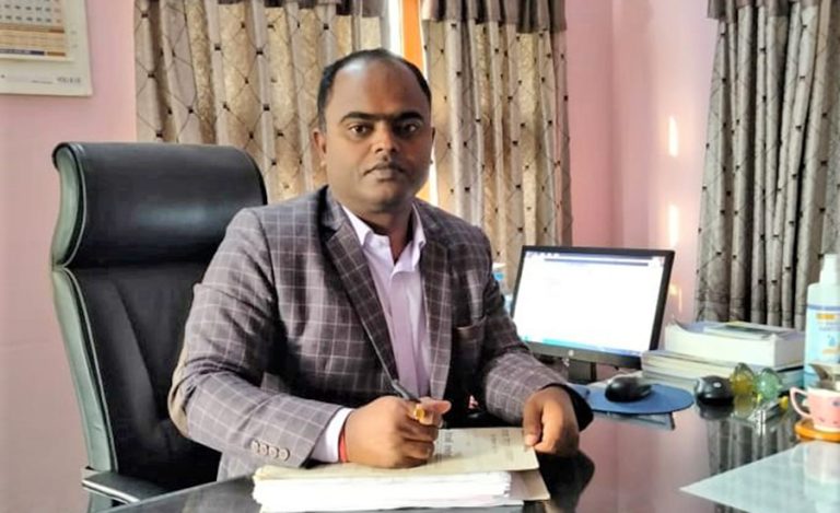 विद्युत् प्राधिकरण गौर शाखाले एक महिनामा २० लाख जरिवाना उठायो