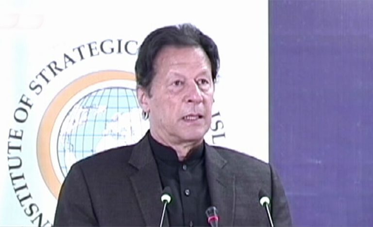 भारत र पाकिस्तानको भविष्य आपसमा जोडिएको छ : इमरान खान