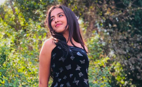 जाडोयाम मन पर्छ, पहिरन गर्मीको : मेलिना मैनाली 