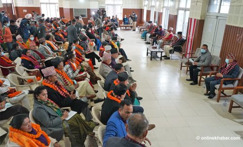 चार निर्णय गरेर सकियो कांग्रेसको पहिलो बैठक