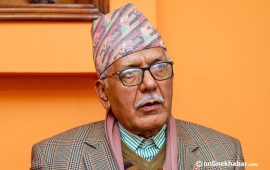 ‘एकैसाथ निर्वाचन गरौं भन्नु स्थानीय चुनावलाई धकेल्ने चाल हो’