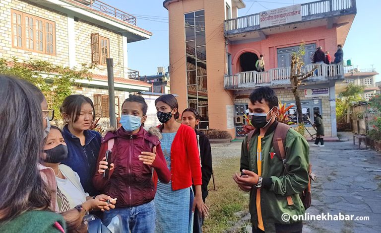 ‘लेखेजत्तिको नम्बर दिएनन्, जाँच्नेले हेलचेक्य्राइँ गरे !’