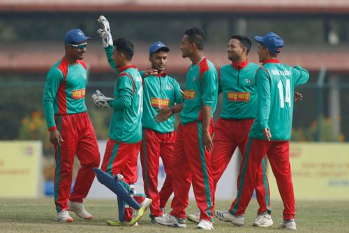 यू-१९ पुरुष राष्ट्रिय क्रिकेट : बागमतीलाई हराउँदै सुदूरपश्चिम फाइनलमा