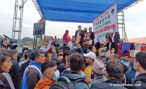 कांग्रेसको गण्डकी प्रदेश अधिवेशनमा पौडेल पक्षको नाराबाजी