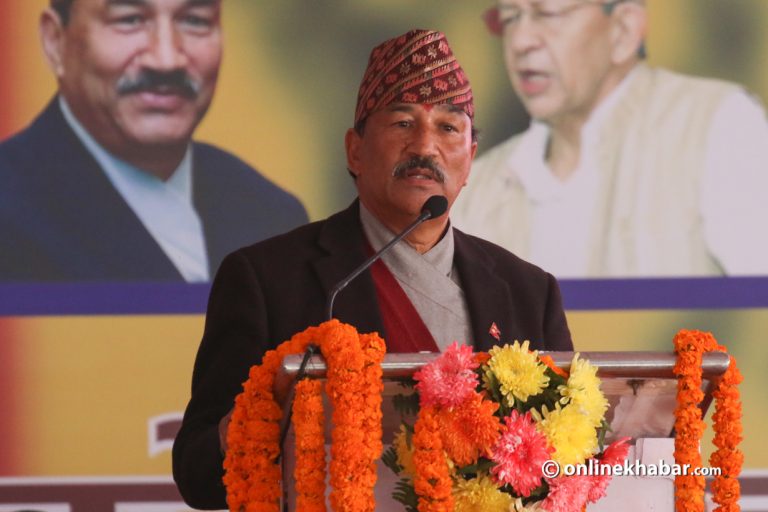 ‘पाको नेता’को काँचो व्यवहार
