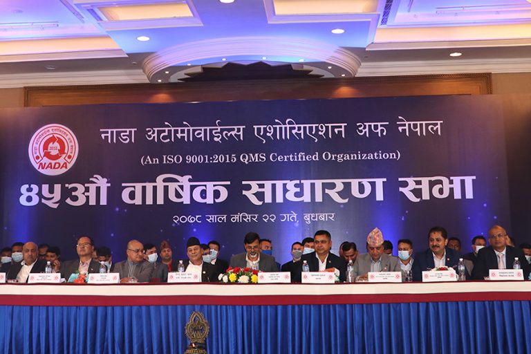 पेट्रोल पम्पलाई चार्जिङ स्टेशनमा बदल्नुपर्छ : अर्थमन्त्री