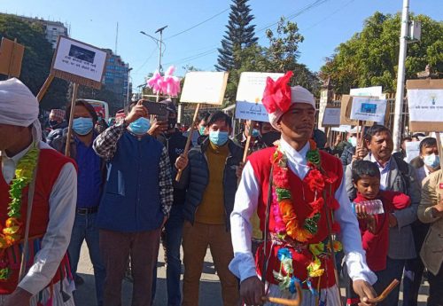 प्राधिकरणमा बाजागाजा : कुलमान ब्युँझाउन कि २५ अर्ब बजेटको जस लिन ?