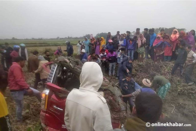रौतहटमा जन्ती बोकेको कार दुर्घटना, पाँच जनाको मृत्‍यु
