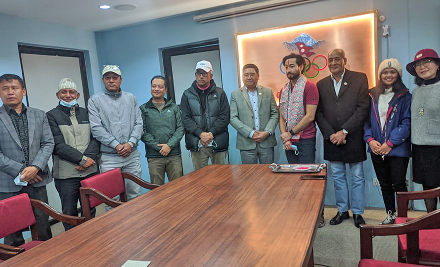 स्की खेलाडी सफलरामले इटलीमा तयारी गर्ने