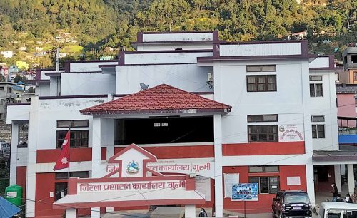 गुल्मीमा १९ जनाले त्यागे नेपाली नागरिकता