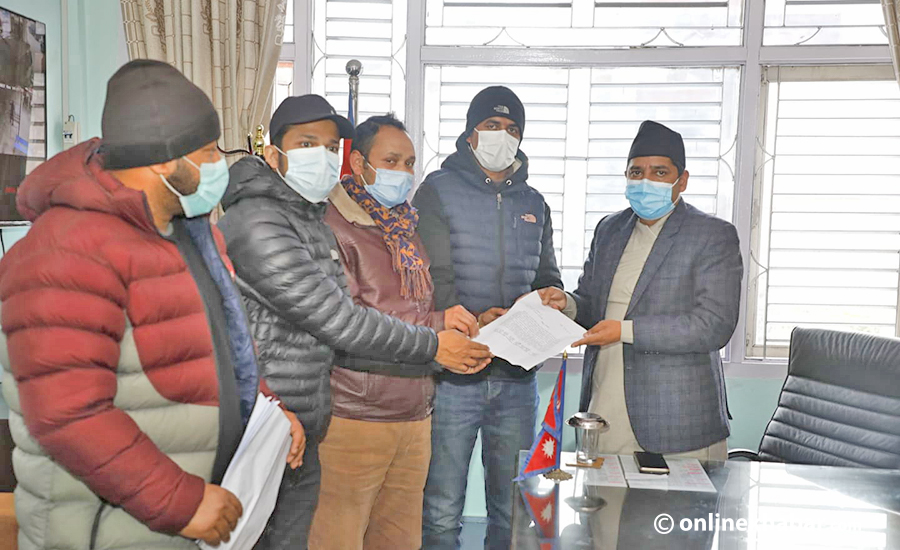 केएमसी र नोबेल मेडिकल कलेजलाई ठगी मुद्दामा कारबाही गर्न माग