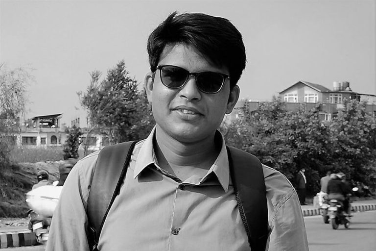 पत्रकार एलबी विश्वकर्माको निधन