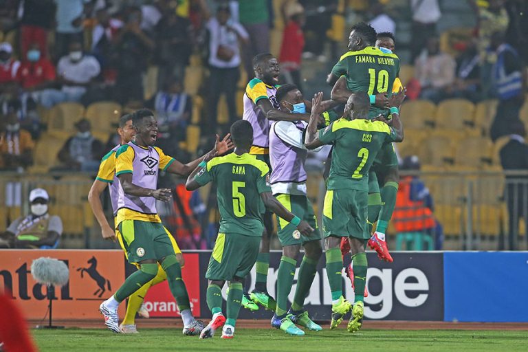 सेनेगल अफ्रिकन कप अफ नेसन्सको सेमिफाइनलमा
