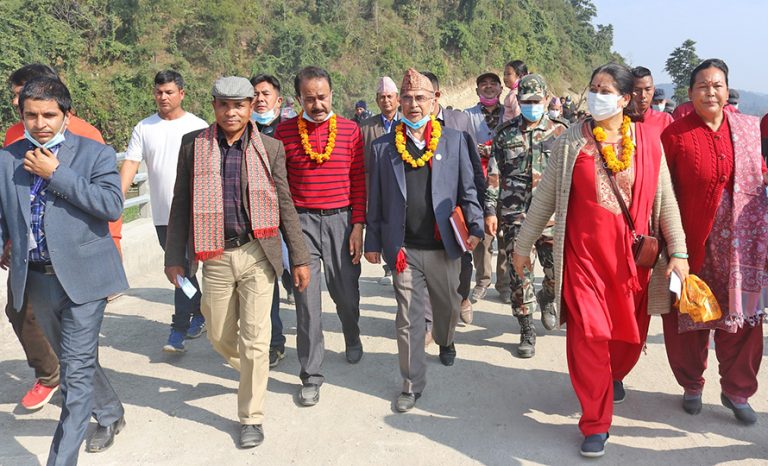 १० वर्षसम्म तयार नभएको पुलमा मुख्यमन्त्रीको चासो