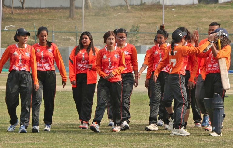 ललितपुर मेयर्स कप महिला टी-२० : एपीएफ अपराजित