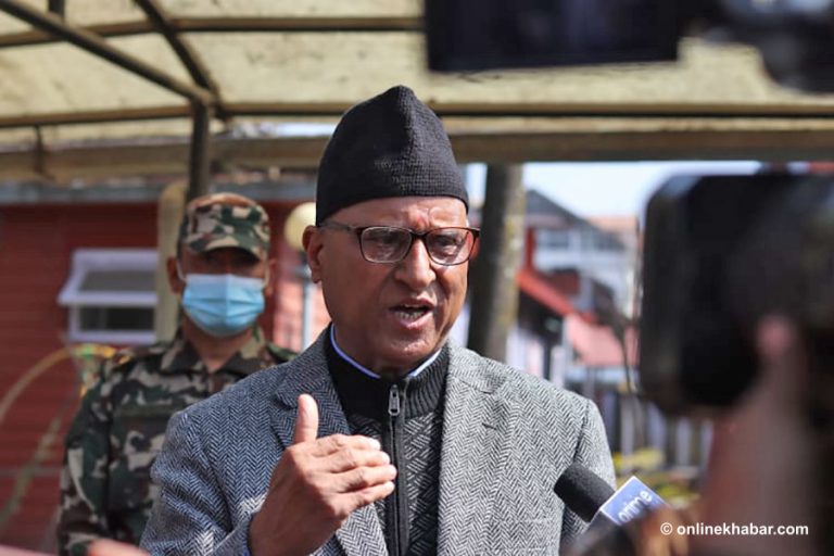 स्थानीय तहको प्रमुख प्रशासकीय अधिकृत प्रदेश निजामती सेवाको हुने