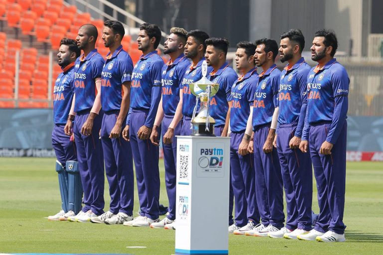 एक हजारौं ओडीआई खेलमा भारत विजयी