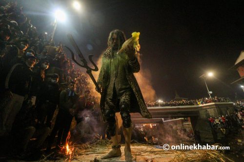 शिवरात्रिमा झुमेको पाशुपत क्षेत्र