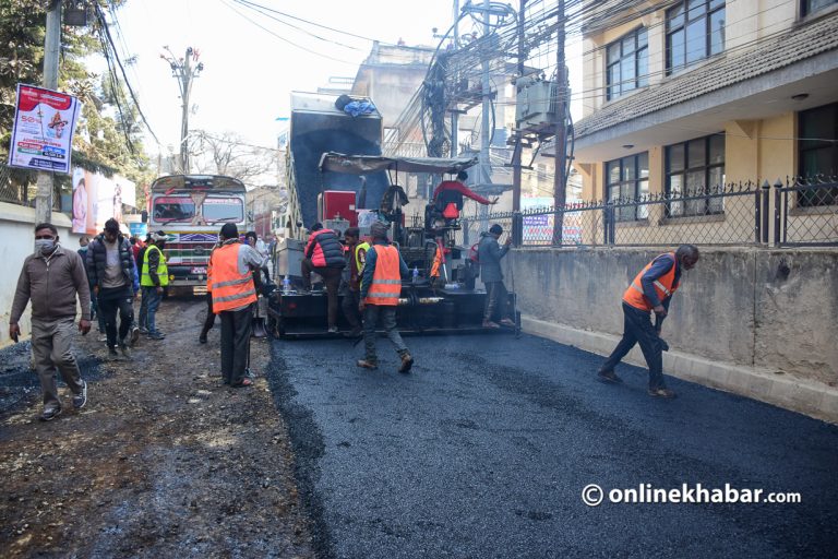 निर्माण, खानी र यातायात तथा ढुवानी क्षेत्रलाई पुनर्कर्जाको सुविधा