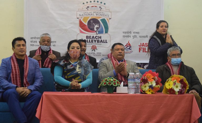 सञ्जय स्मृति प्रतिष्ठानले पाल्पामा महिला बीच भलिबल गर्ने